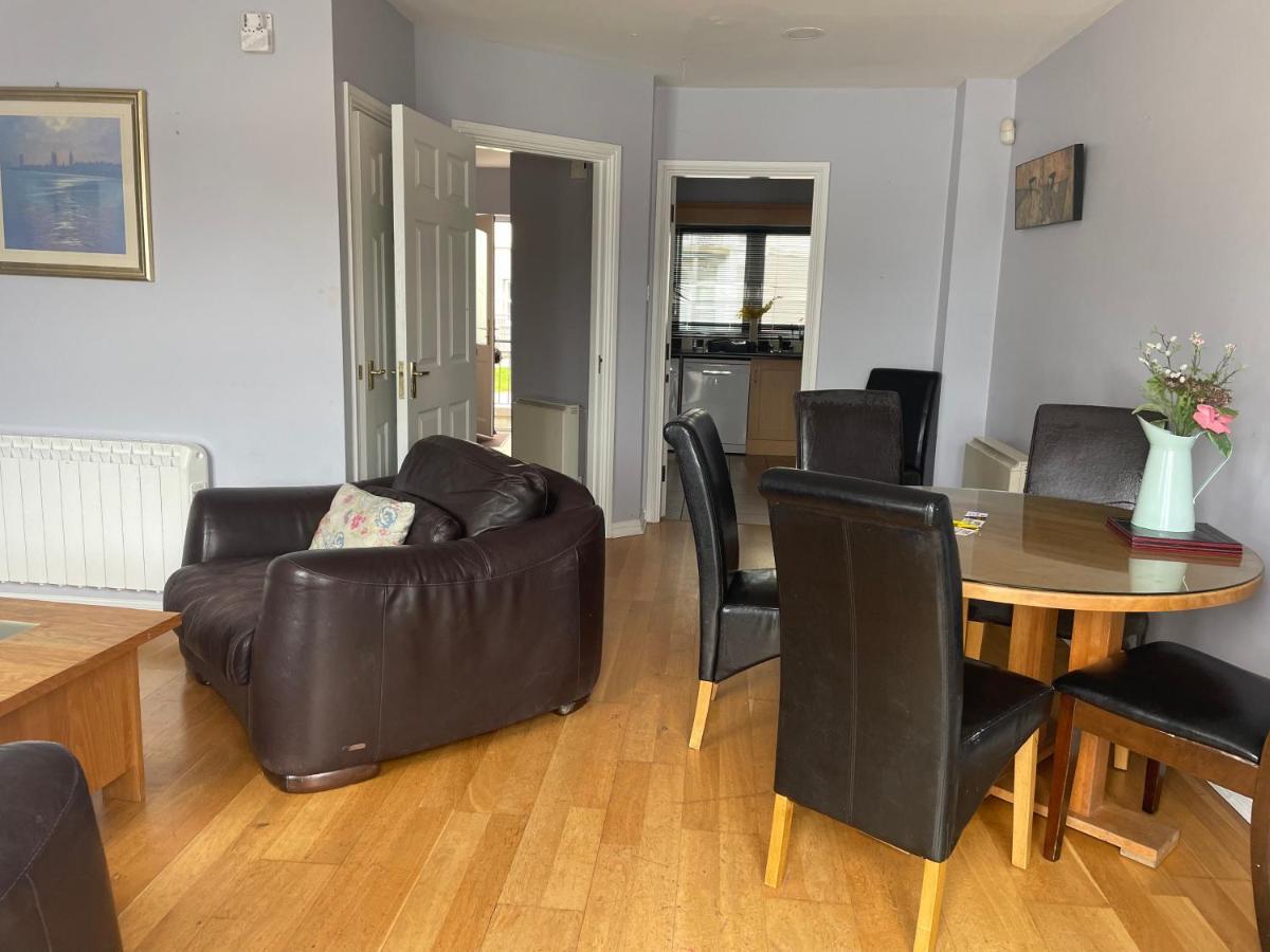 Five Bedroom Waterfront House Carrick on Shannon 외부 사진